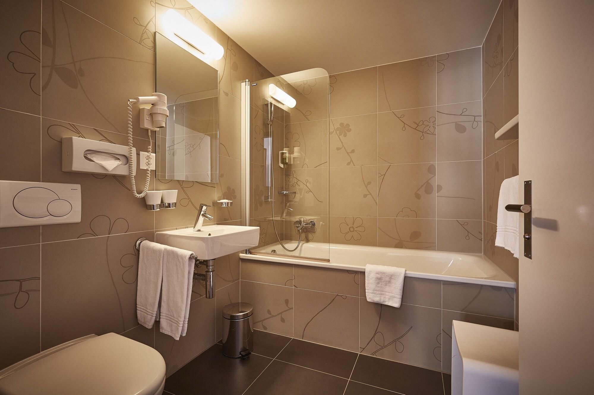 Hotel Landhaus Saanen